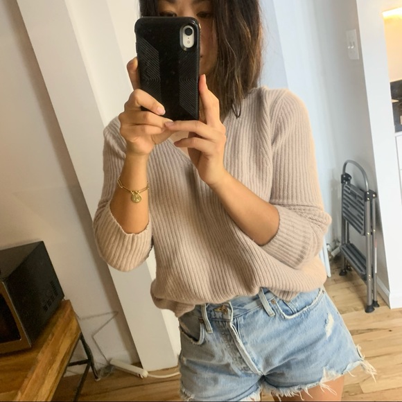 Vince Cashmere Sweater - Picture 1 of 12